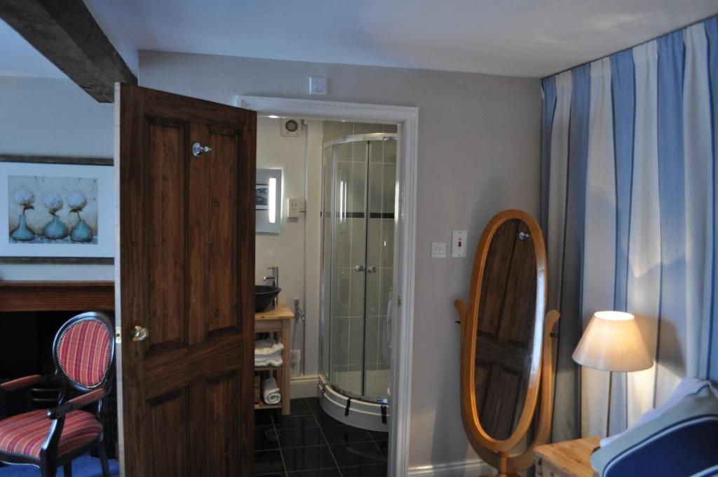 Old Ivy House Bed & Breakfast Нанітон Номер фото