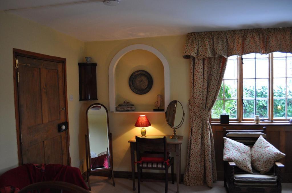 Old Ivy House Bed & Breakfast Нанітон Номер фото